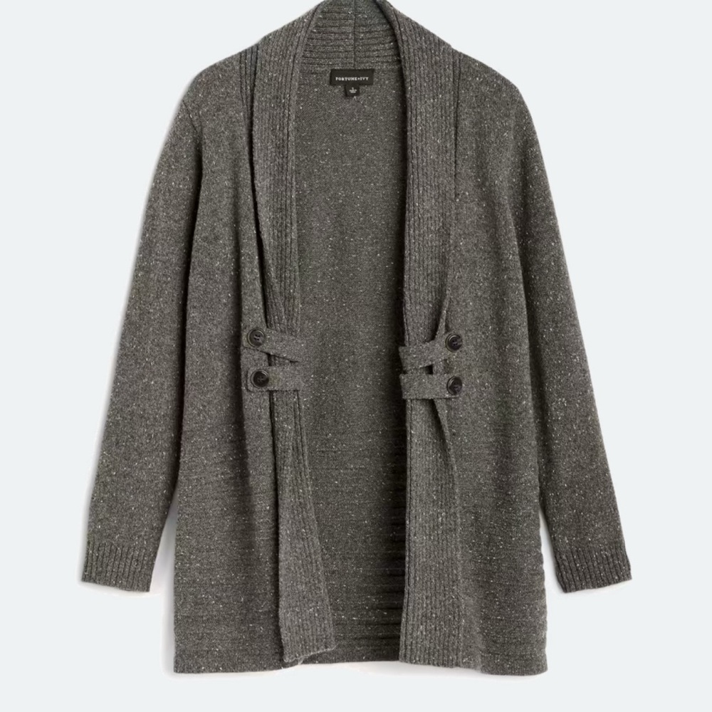 Raiden Tab Detailed Cardigan. Like New. XXL
